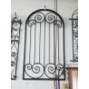 ARCHED WALKWAY GATE